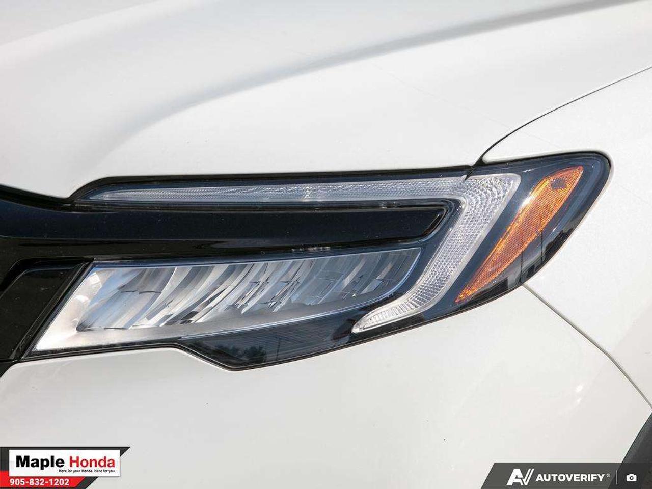 2022 Honda Pilot Leather Seats| Navigation| DVD| Panoramic roof| Photo