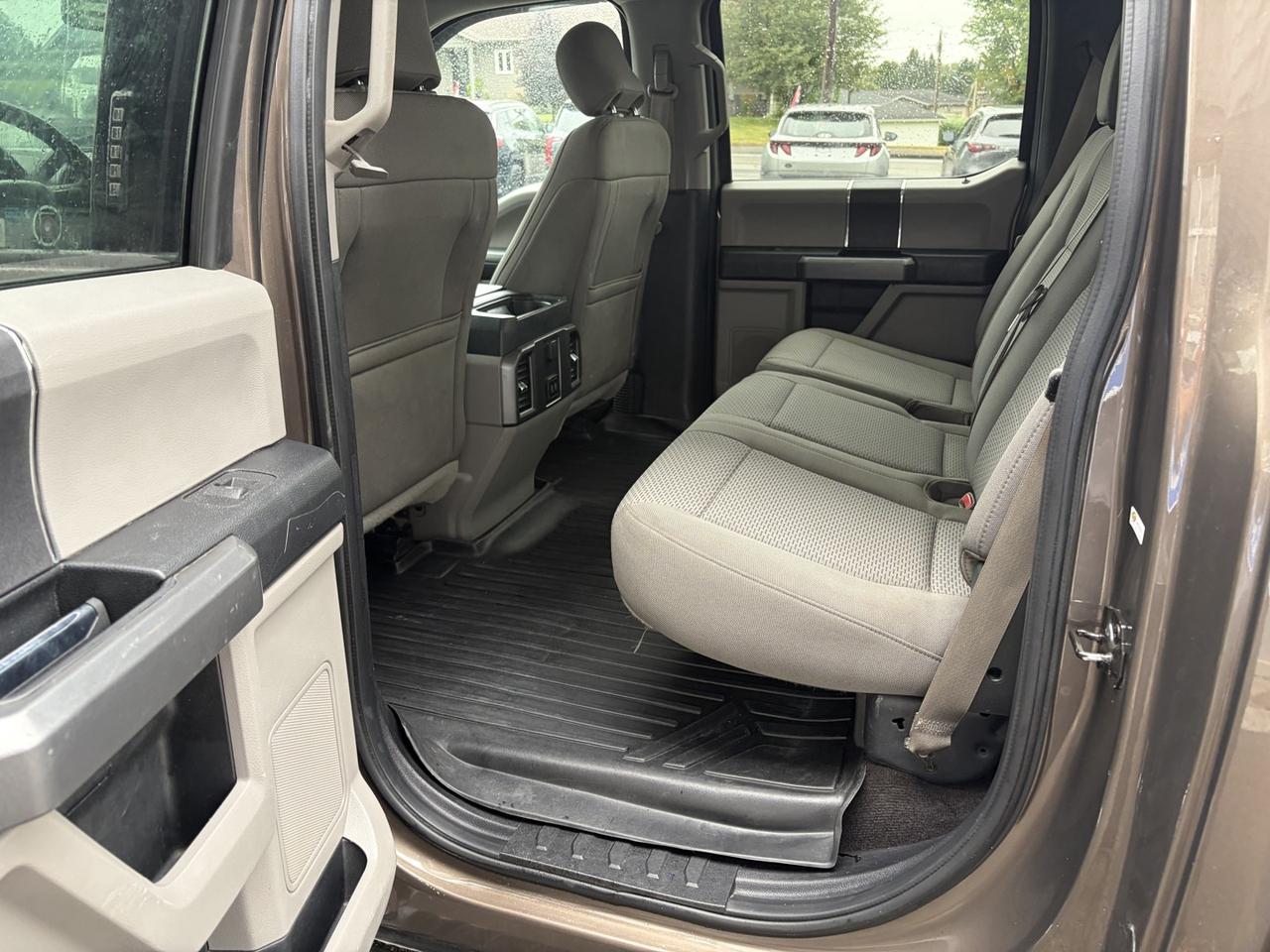 2017 Ford F-150 XLT SuperCrew 5.5-ft. Bed 4WD - Photo #7