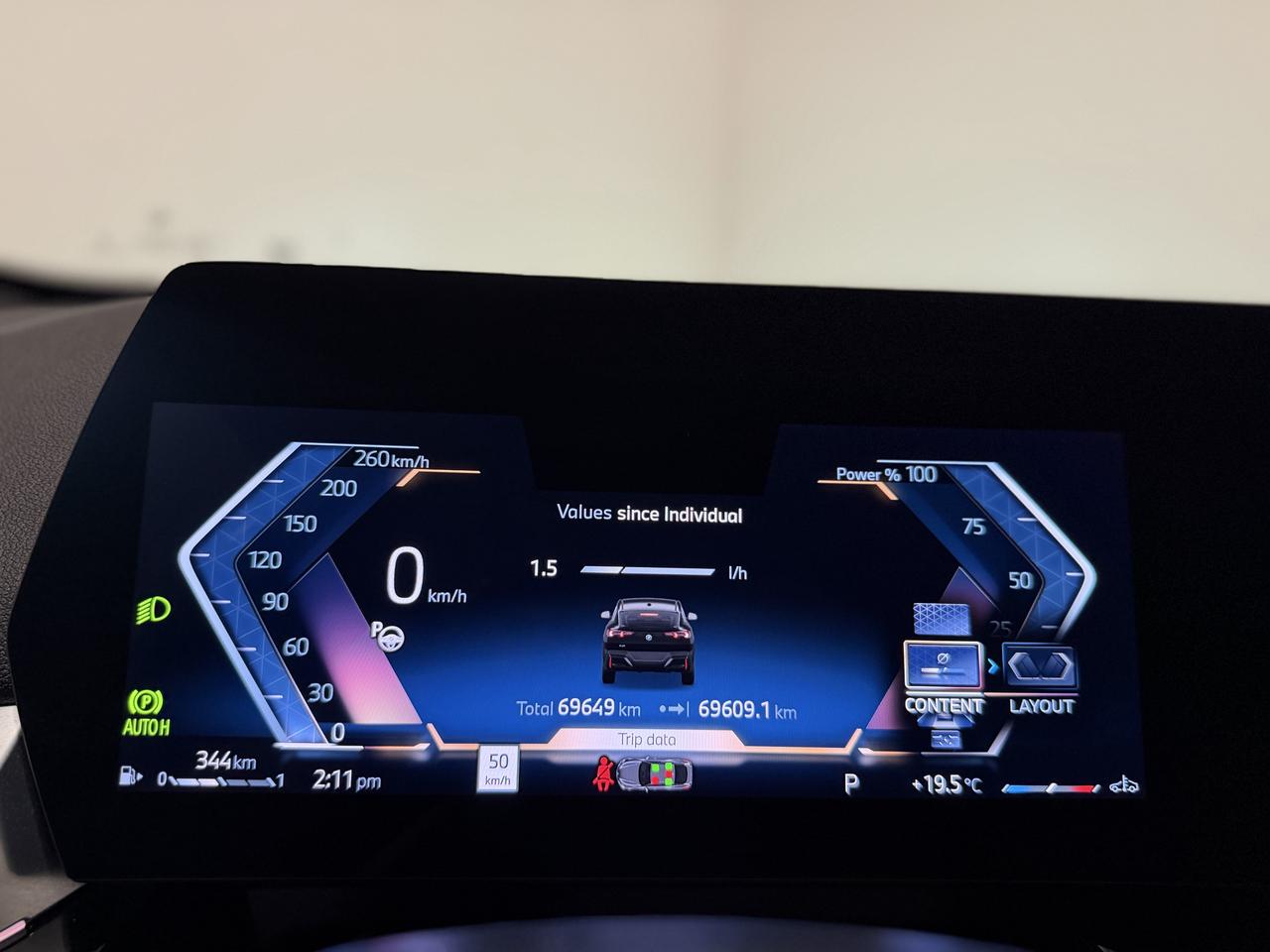 2025 BMW X2 xDrive28i COUPE | WIRELESS CARPLAY | PANOROOF Photo