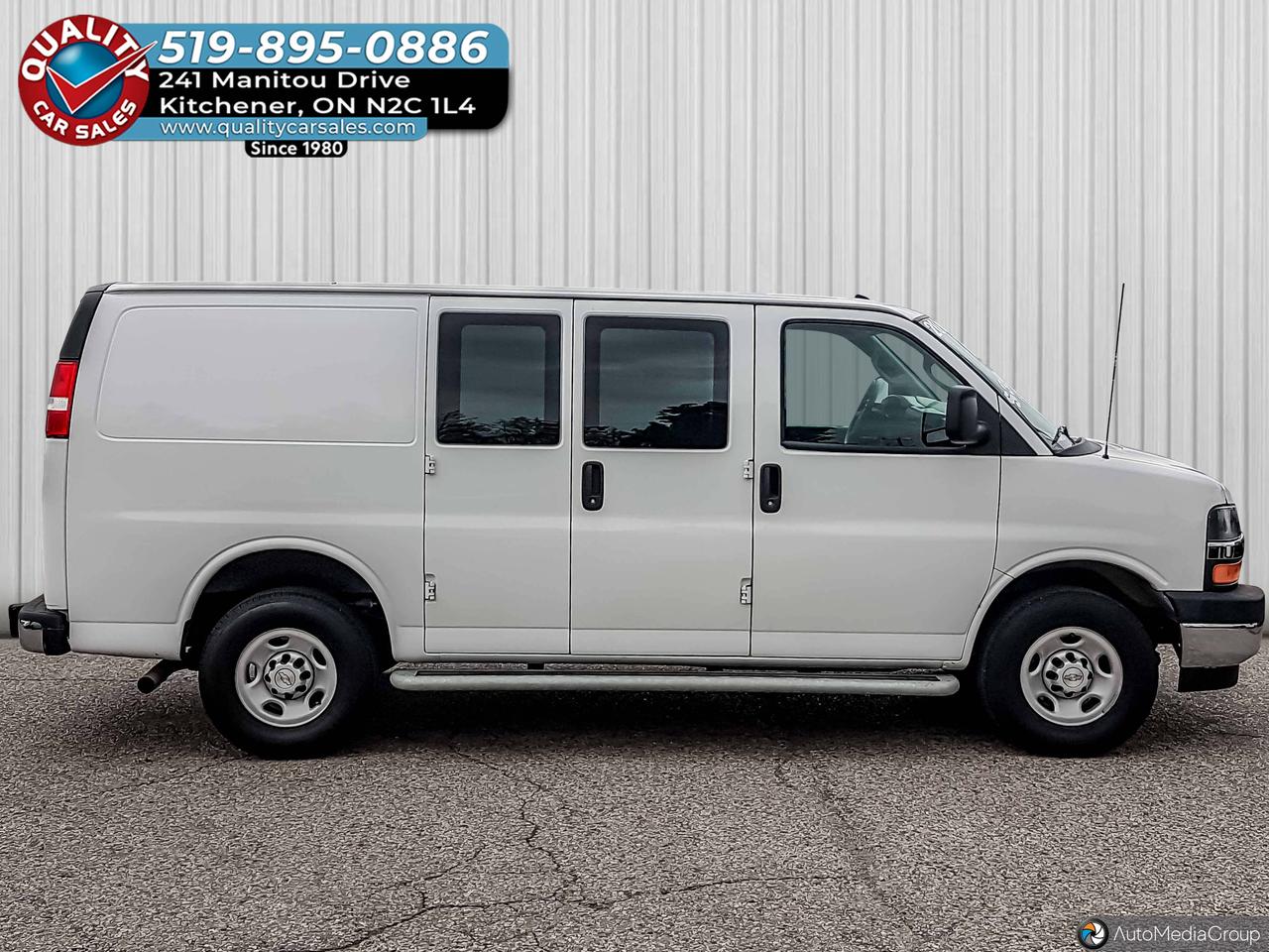2024 Chevrolet Express 2500 Cargo 135" Photo