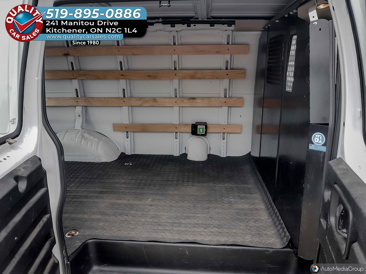 2024 Chevrolet Express 2500 Cargo 135" Photo