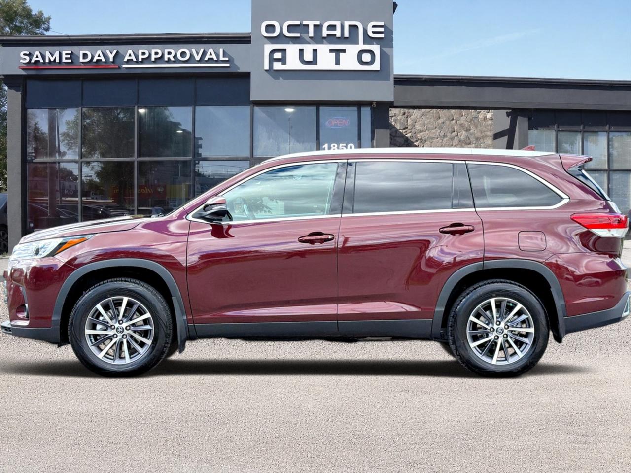 2019 Toyota Highlander AWD XLE Photo