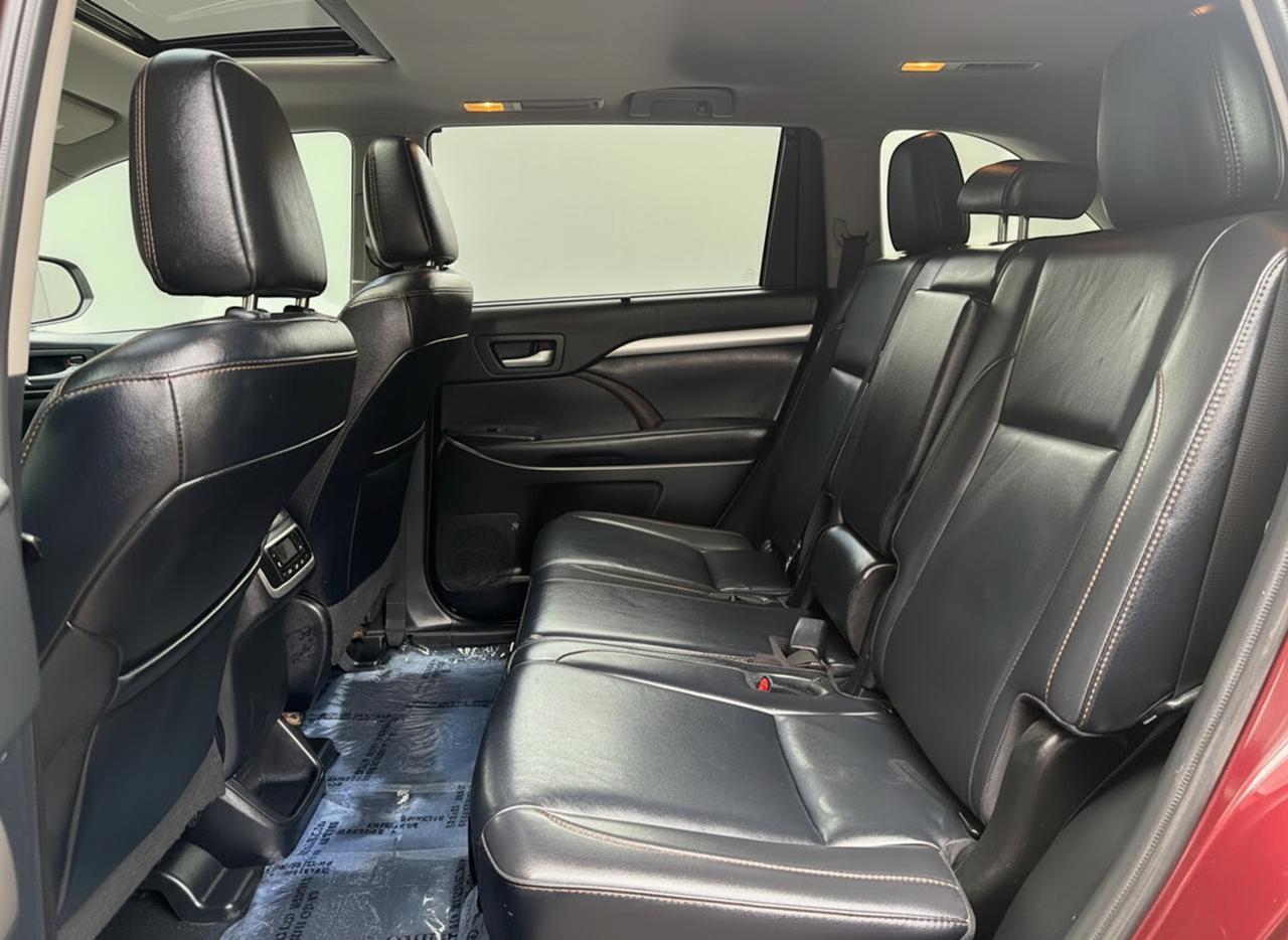 2019 Toyota Highlander AWD XLE Photo