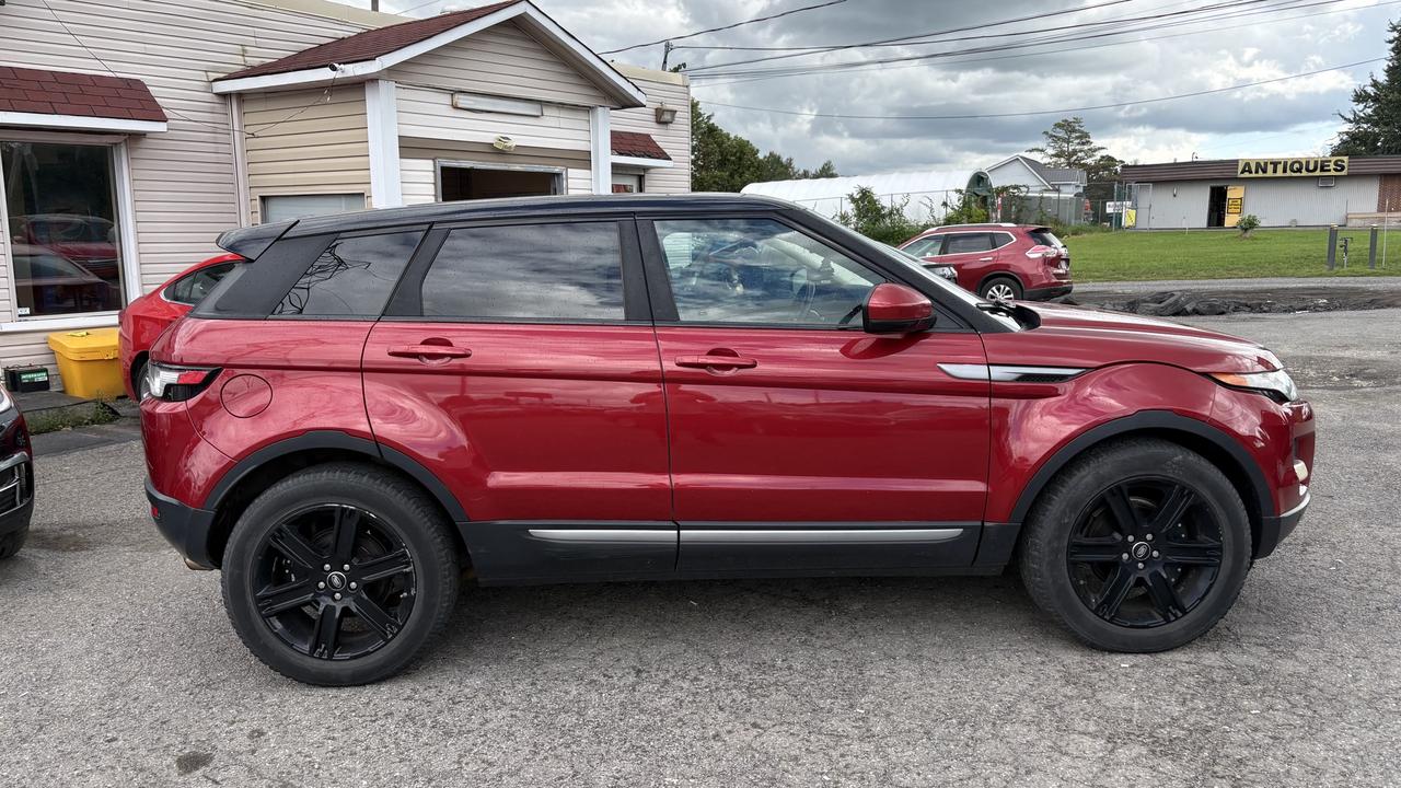 2015 Land Rover Range Rover Evoque Pure Plus Photo