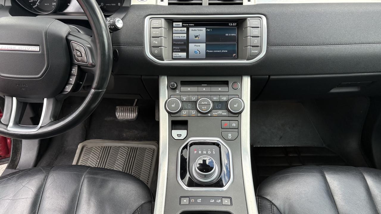 2015 Land Rover Range Rover Evoque Pure Plus Photo