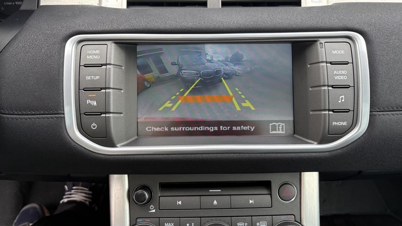 2015 Land Rover Range Rover Evoque Pure Plus Photo