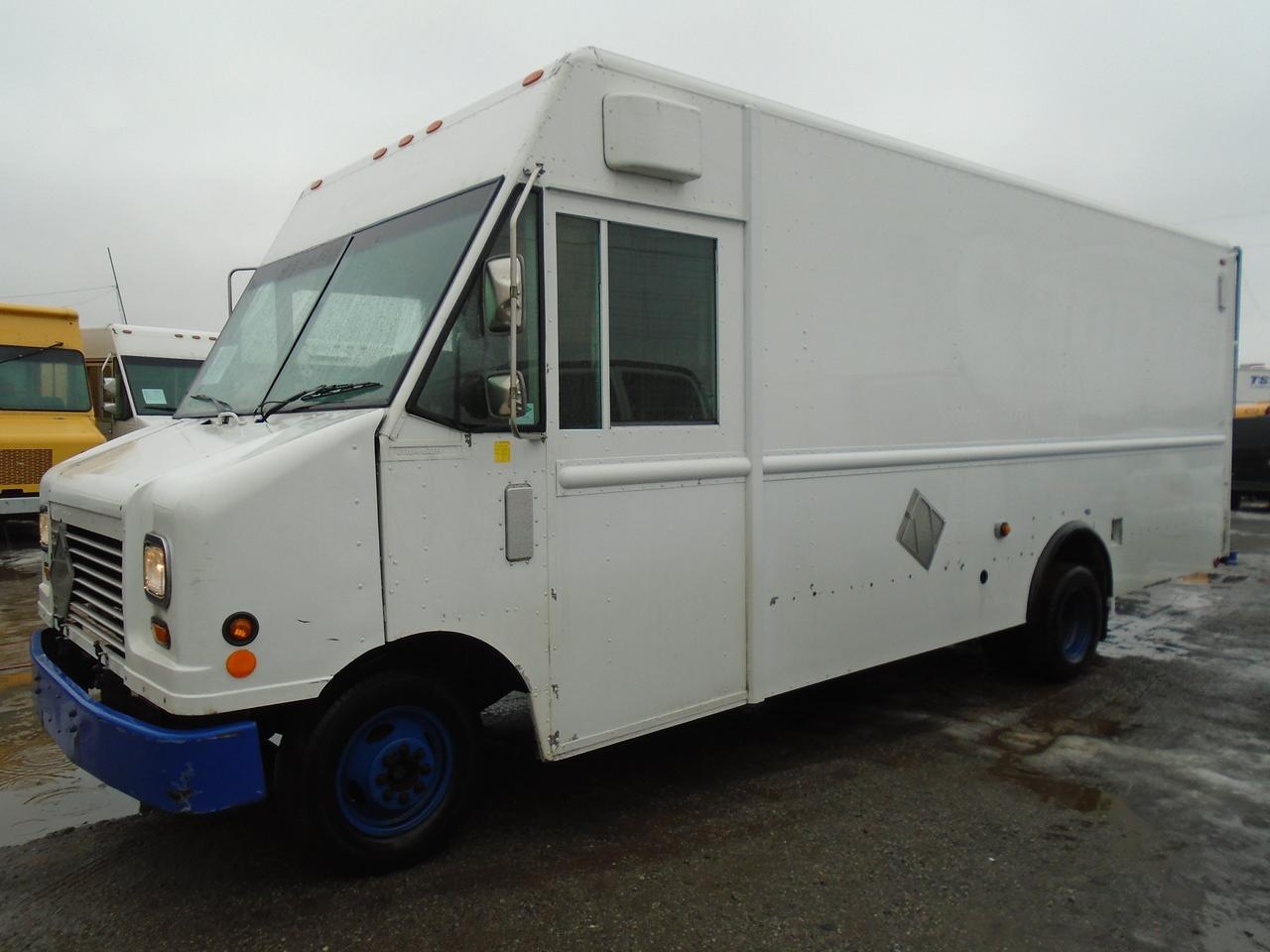 2006 Ford E450 18 foot step van DRW - Photo #1