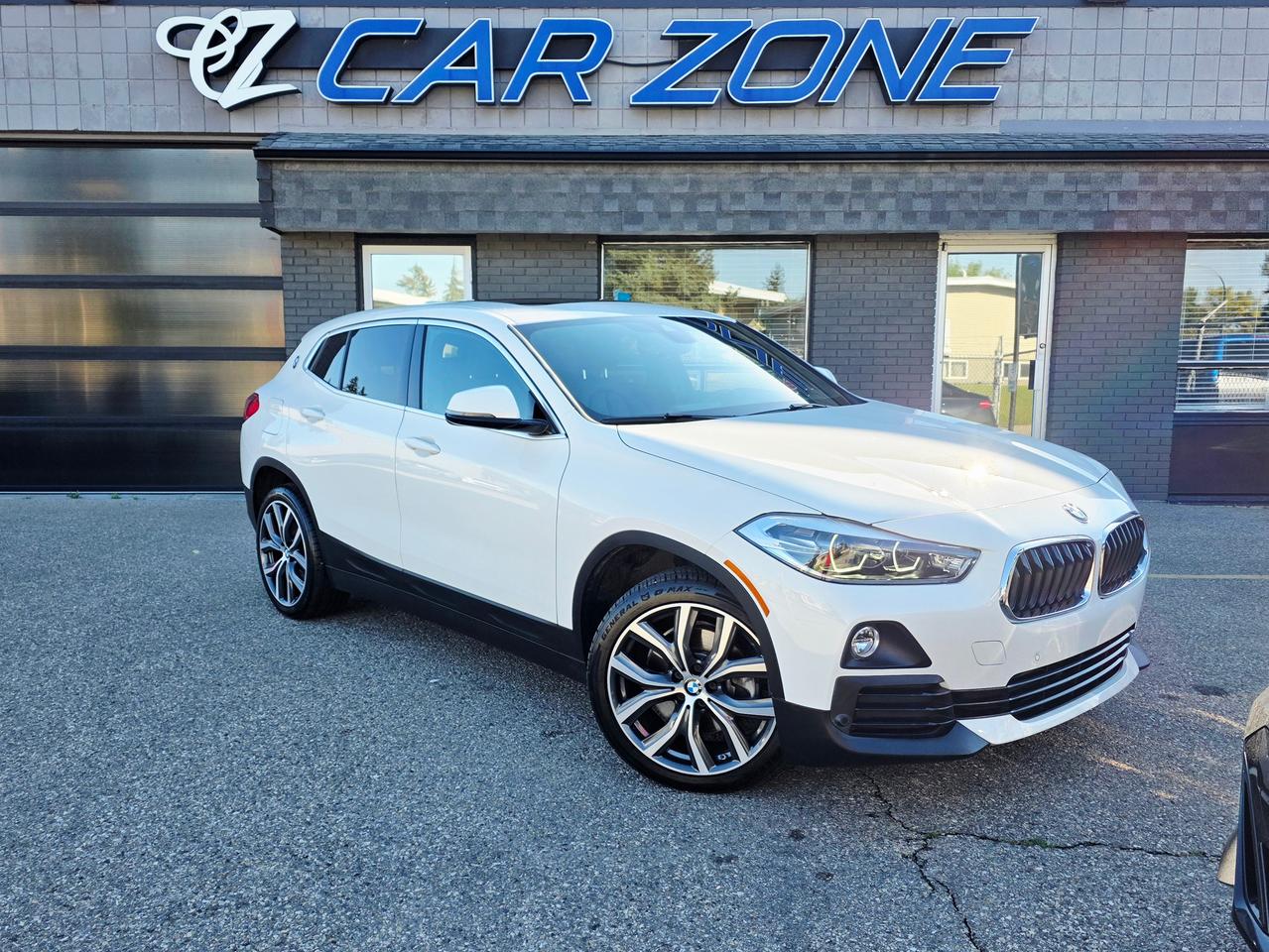 2020 BMW X2 X-Drive28i | 2.0L Turbo | Low KM's - Photo #1