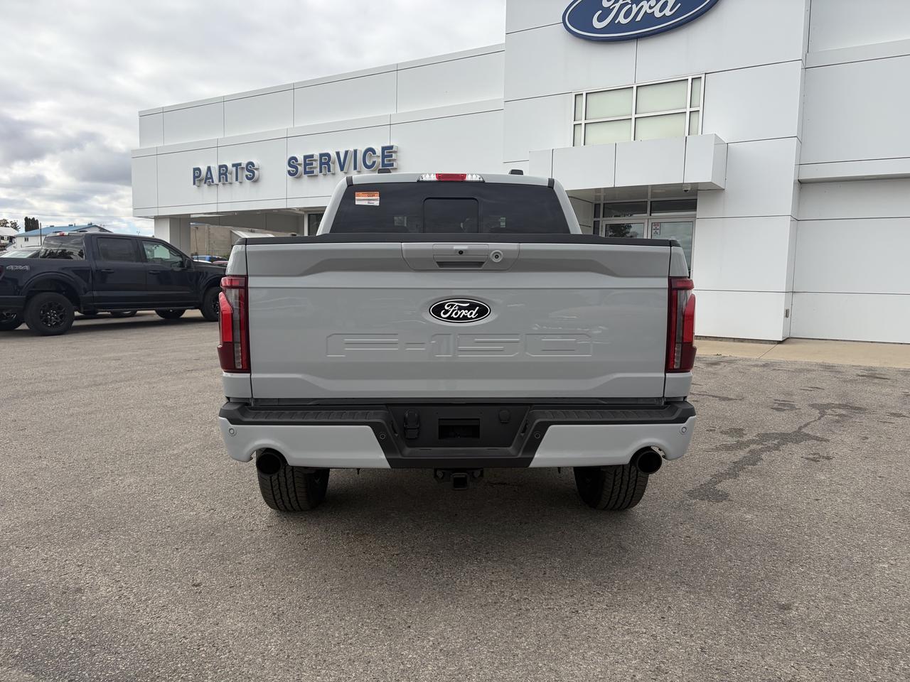 2026 Ford F-150 Lariat SuperCrew 501A 4x4 Photo4