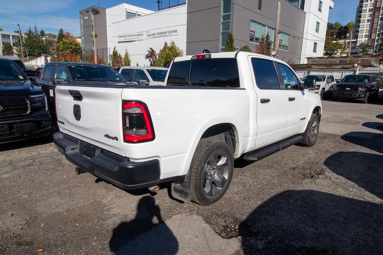 2023 RAM 1500 Big Horn 4x4 Crew Cab 5'7" Box Photo4