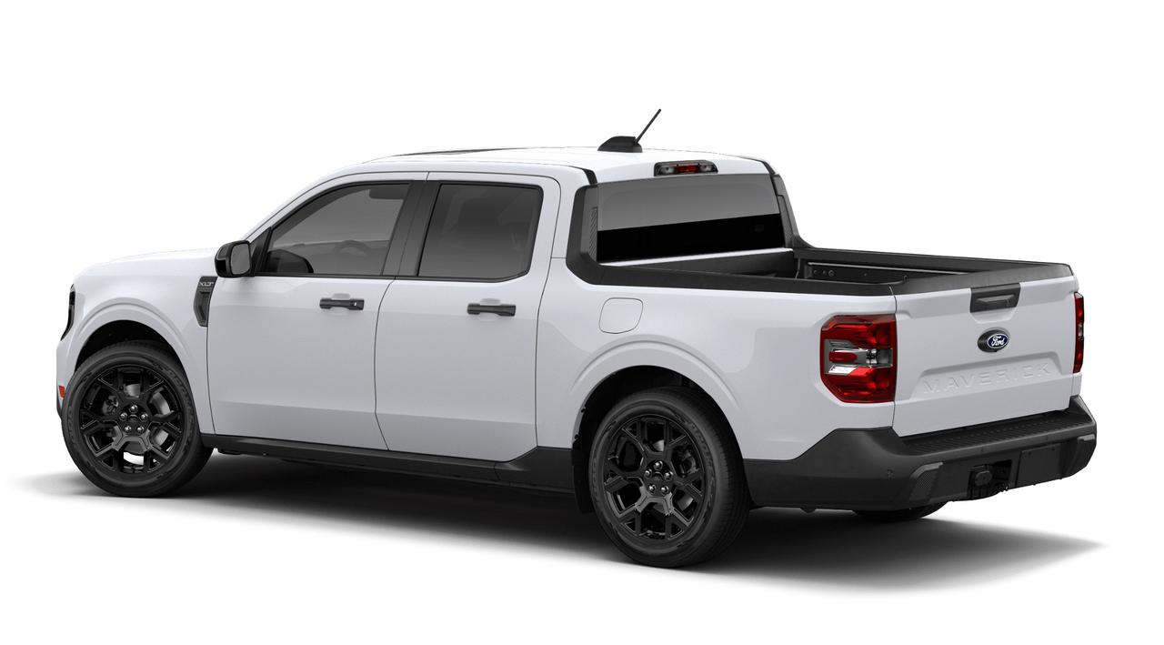 2026 Ford Maverick XLT AWD SuperCrew Photo1