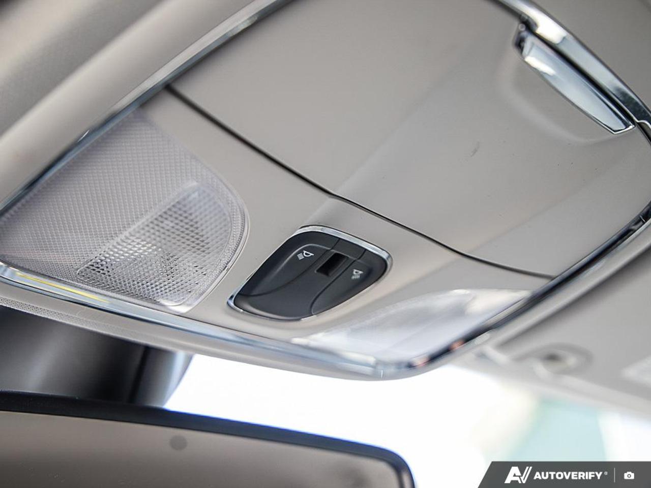 2019 Jeep Cherokee Limited FWD, REMOTE START, R/V CAM, PWR T/GATE - Photo #22