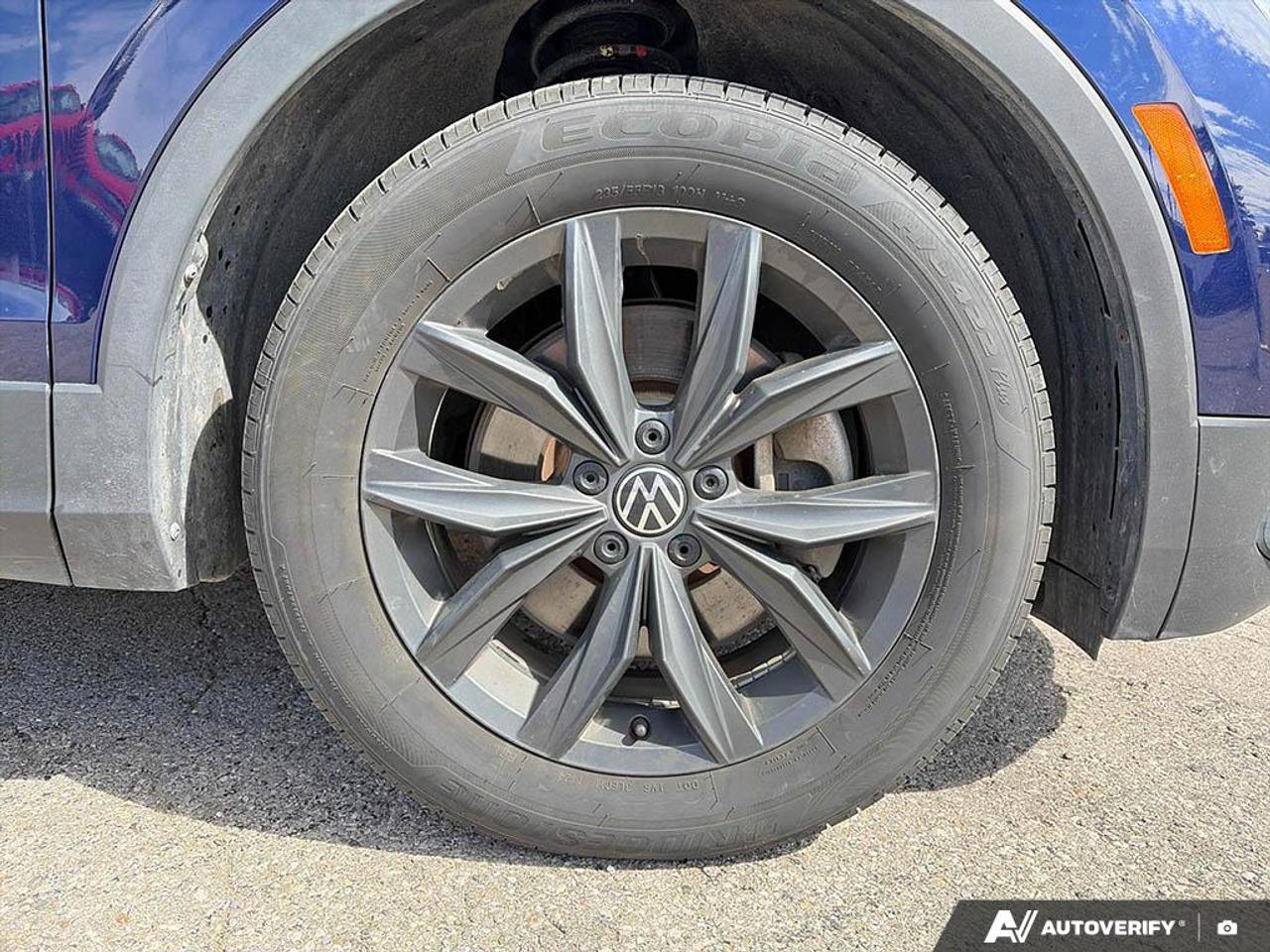 2024 Volkswagen Tiguan Comfortline PANORAMIC POWER SUNROOF Photo