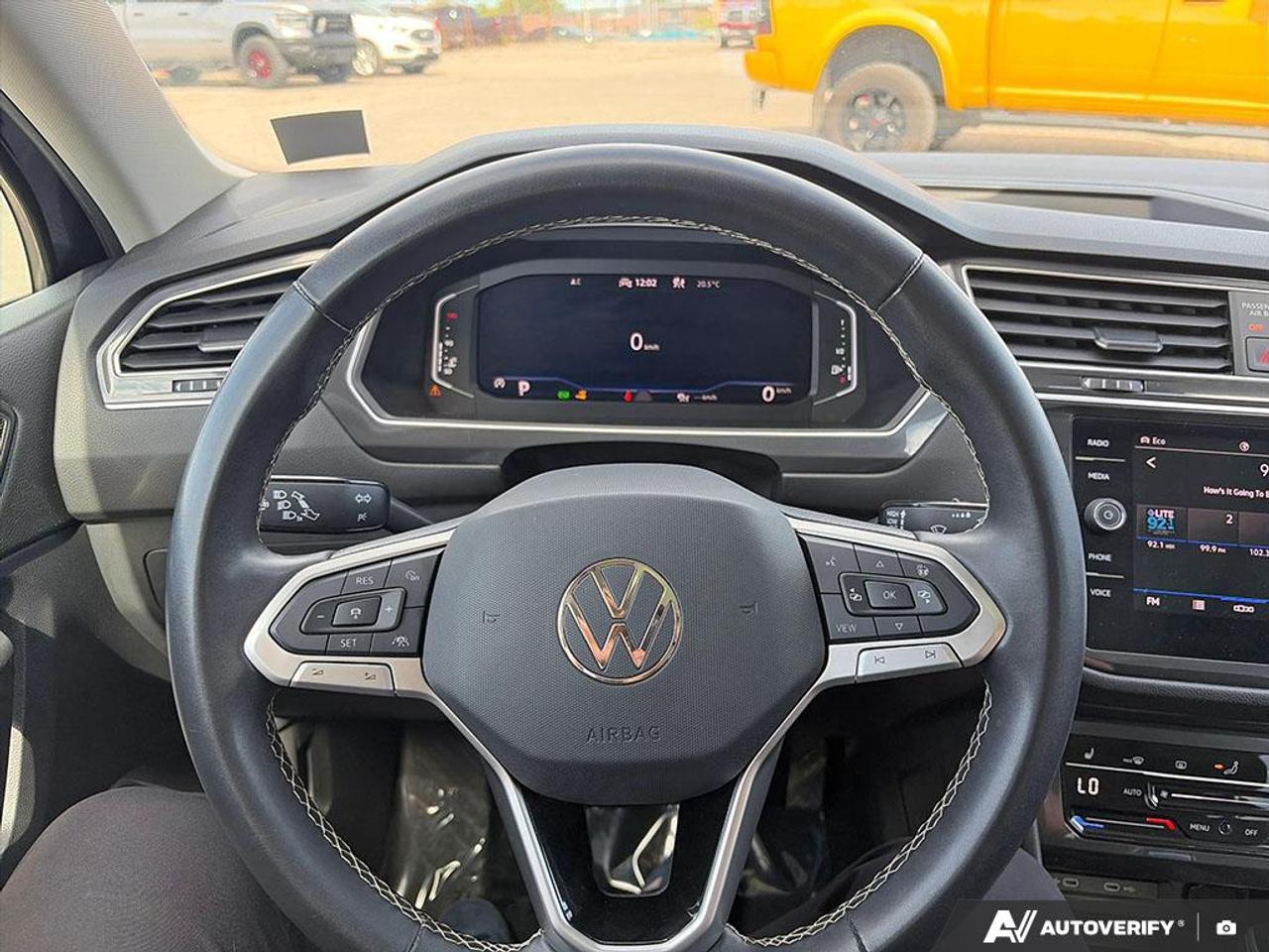 2024 Volkswagen Tiguan Comfortline PANORAMIC POWER SUNROOF Photo