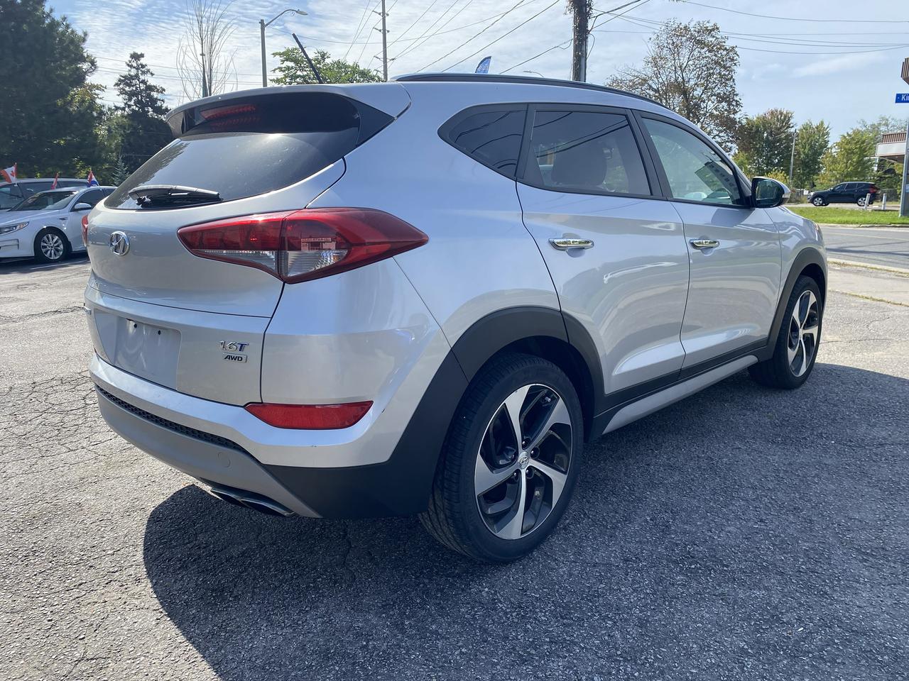 2017 Hyundai Tucson AWD 4DR 1.6L SE Photo