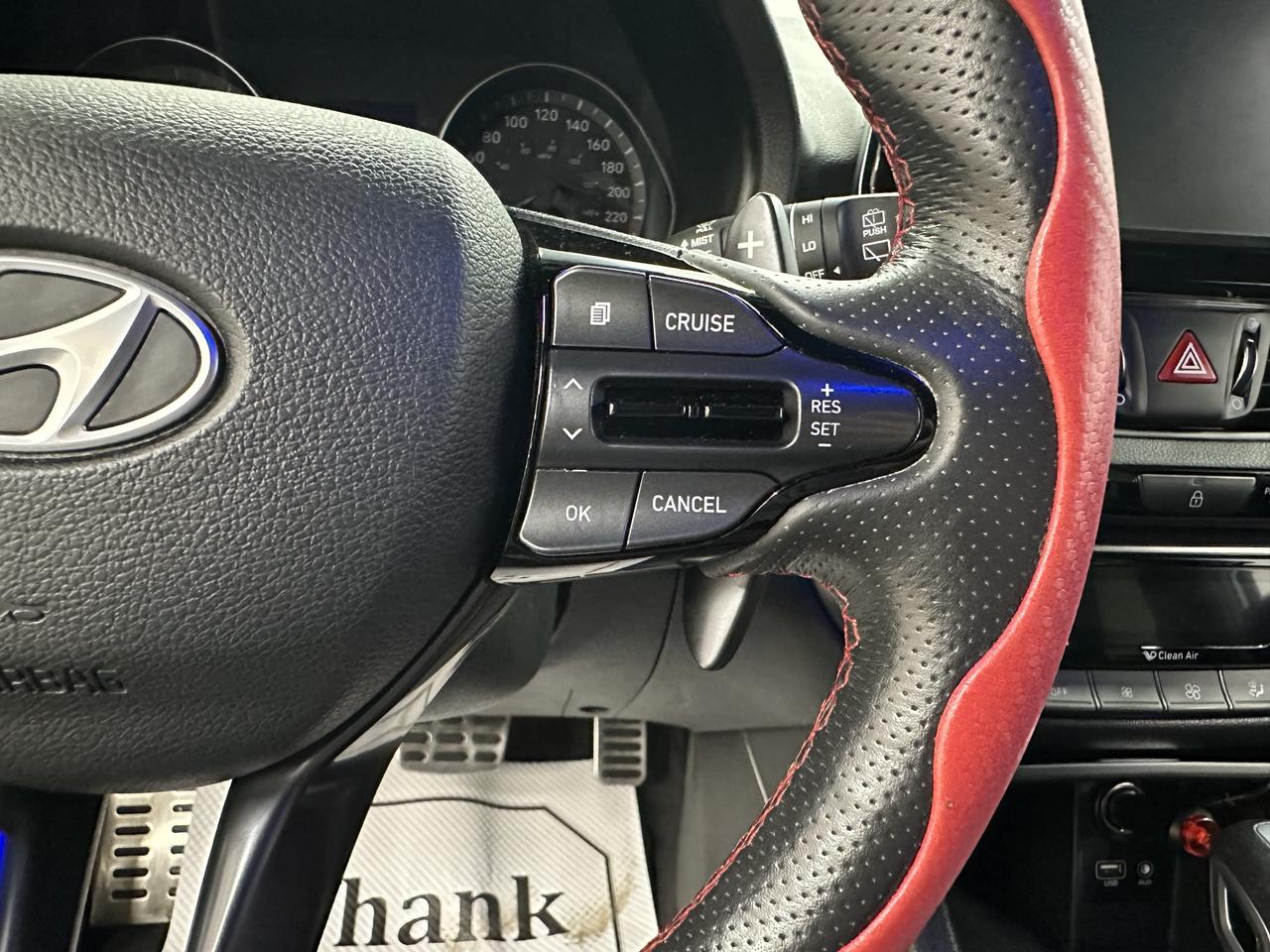 2020 Hyundai Elantra GT N Line DCT Photo36