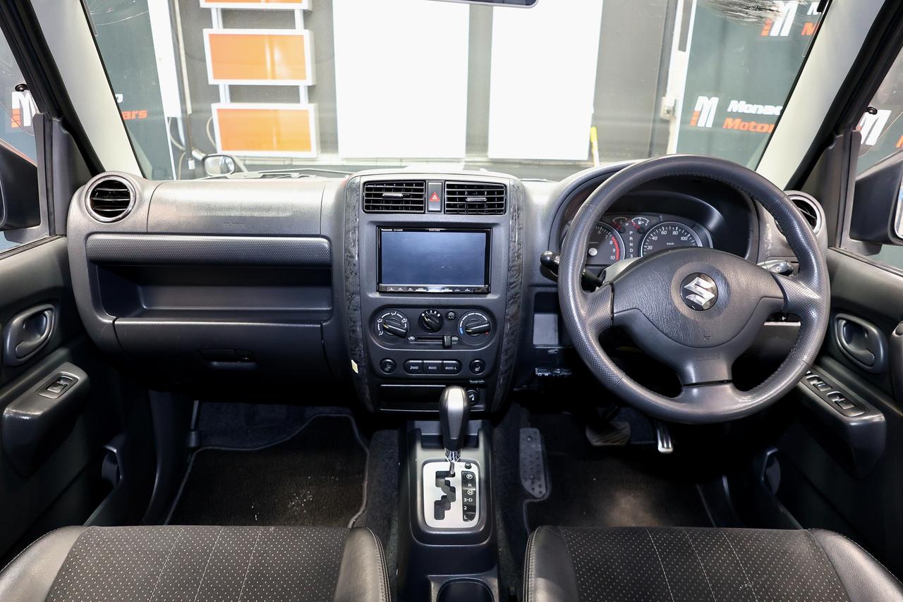 2005 Suzuki Jimny Land Venture RHD 4WD Photo