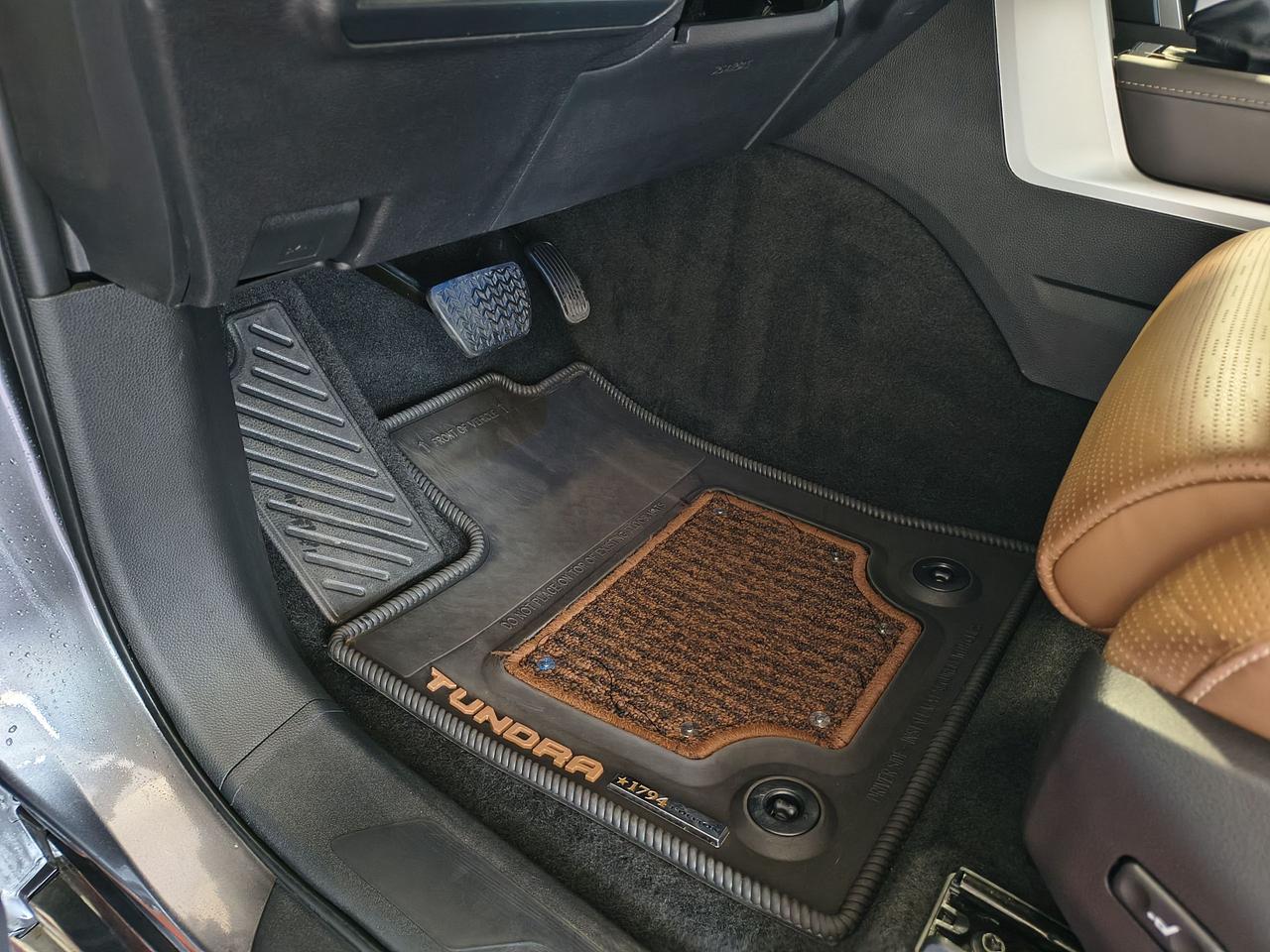 2024 Toyota Tundra PLATINUM 1794 Photo