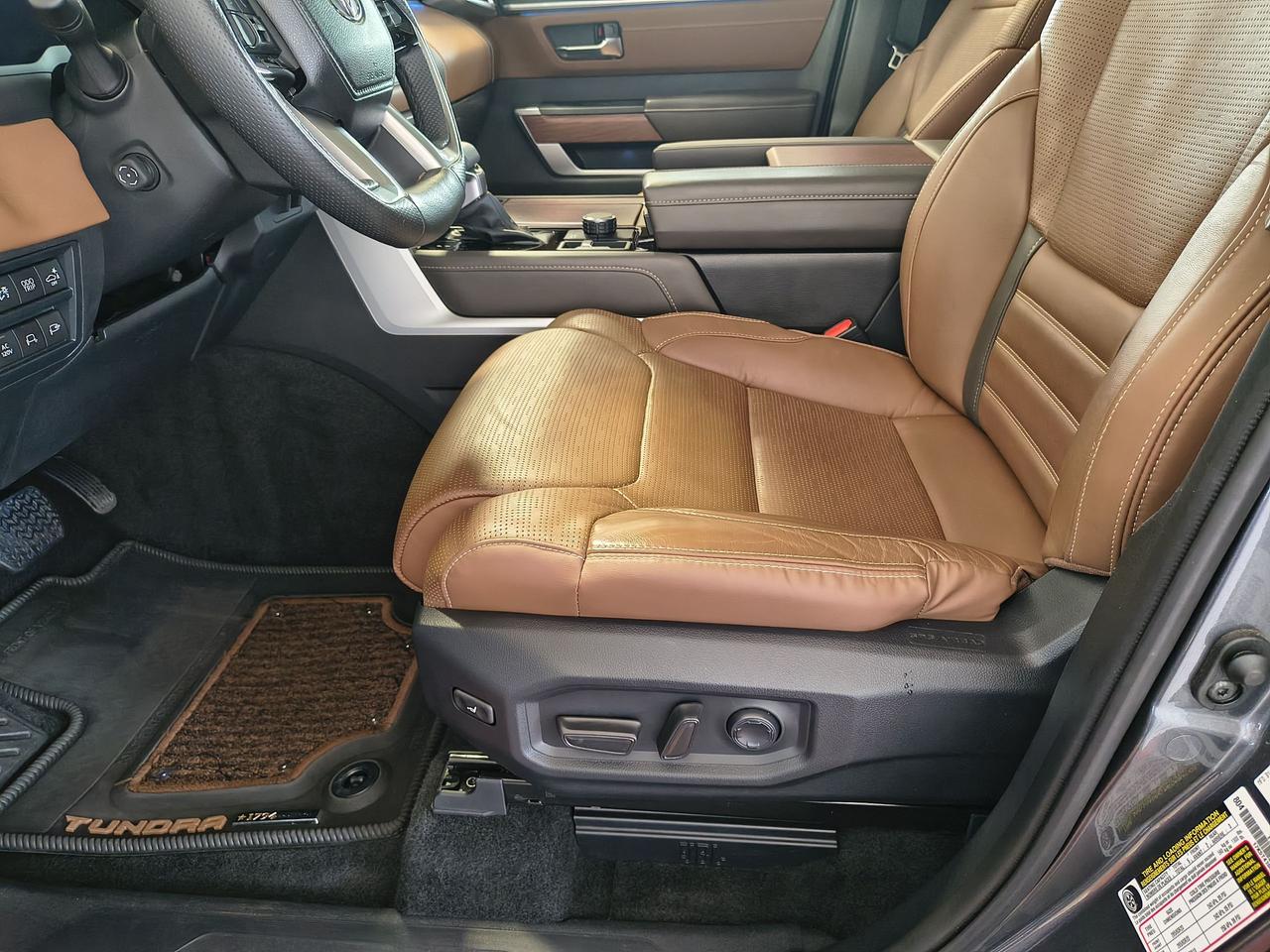 2024 Toyota Tundra PLATINUM 1794 Photo