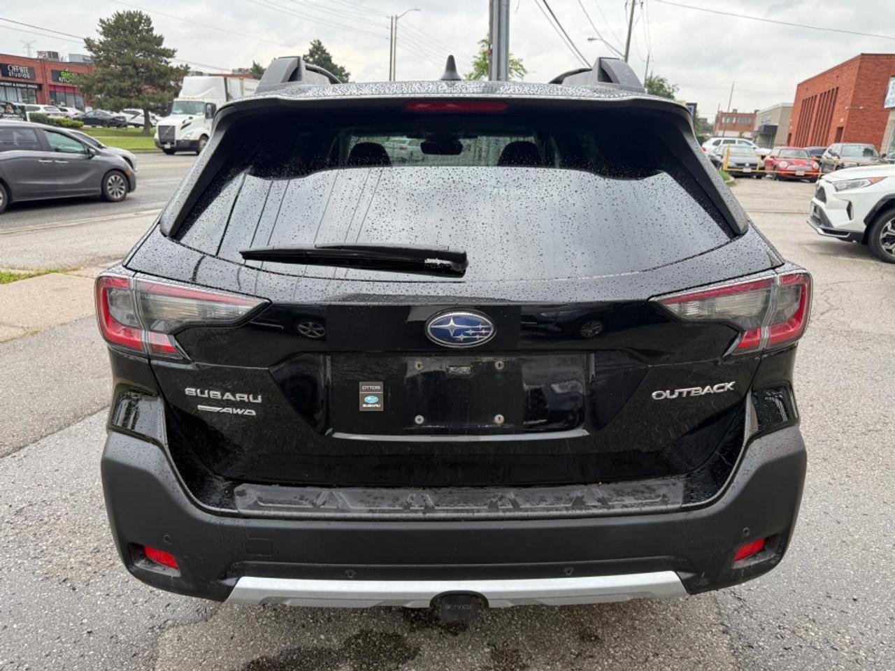 2024 Subaru Outback LIMITED AWD /EYESIGHT /leather /Harman Kardon Photo