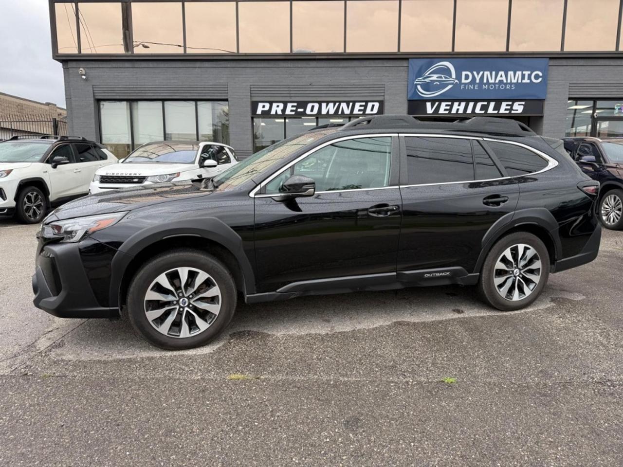 2024 Subaru Outback LIMITED AWD /EYESIGHT /leather /Harman Kardon Photo