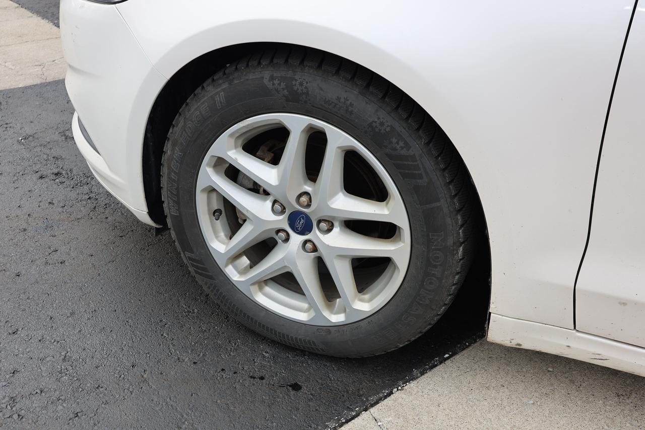 2016 Ford Fusion SE - BACKUP CAMERA|ALLOY WHEEL Photo