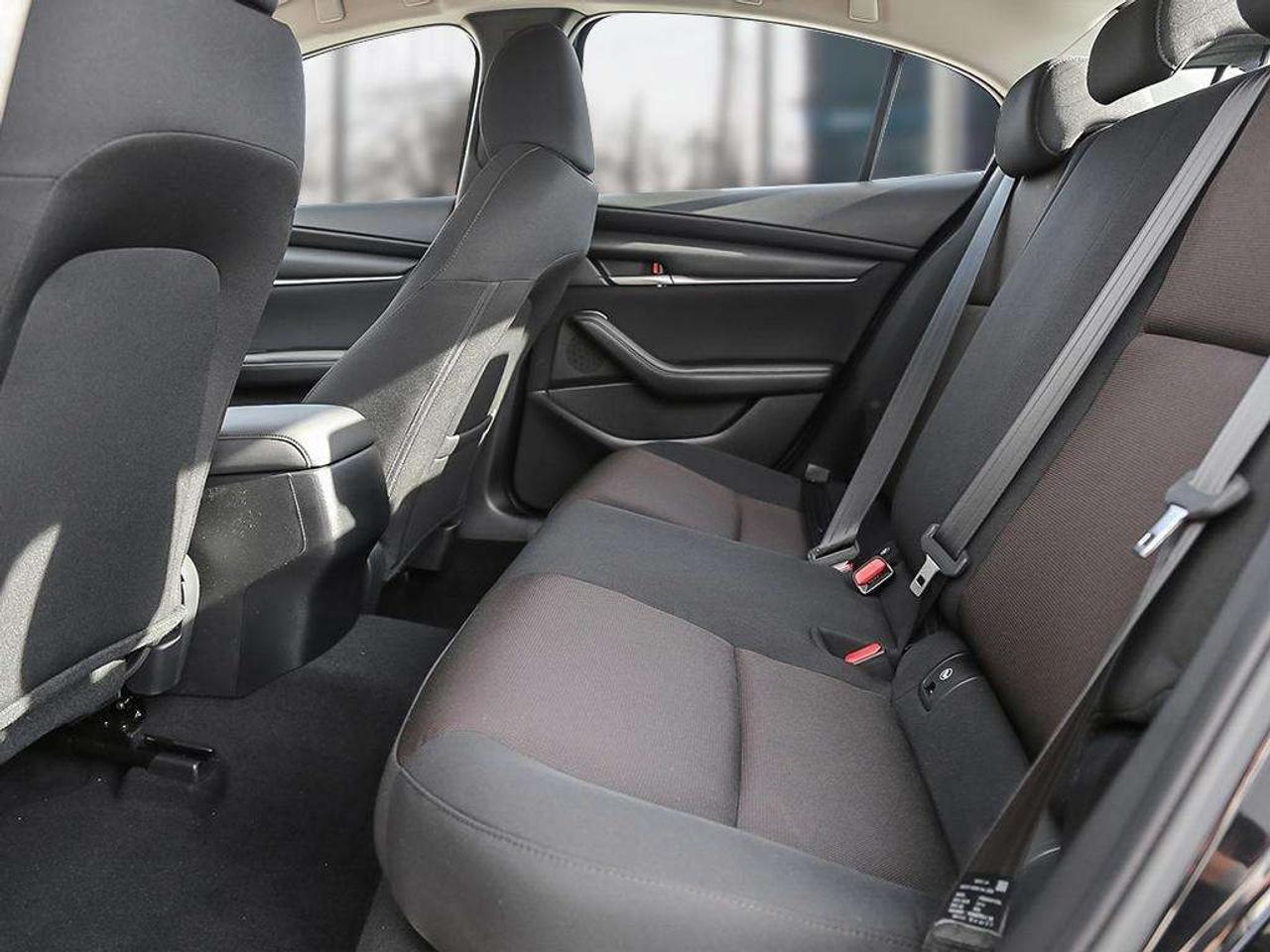 2026 Mazda MAZDA3 GX FWD Photo