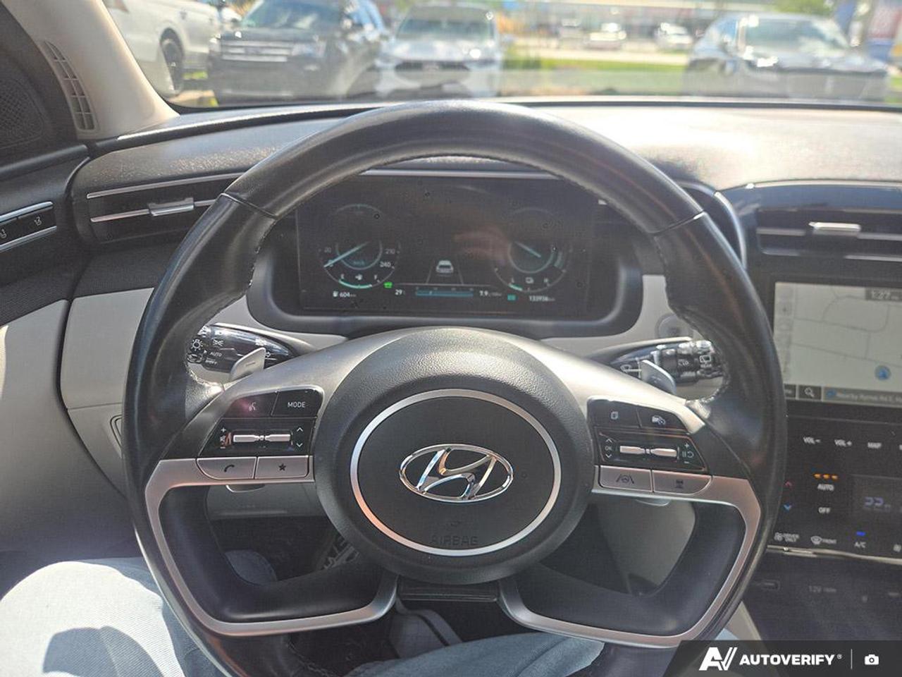 2023 Hyundai Tucson Hybrid Ultimate MOONROOF | ONE OWNER | LIGHT INTEIOR Photo
