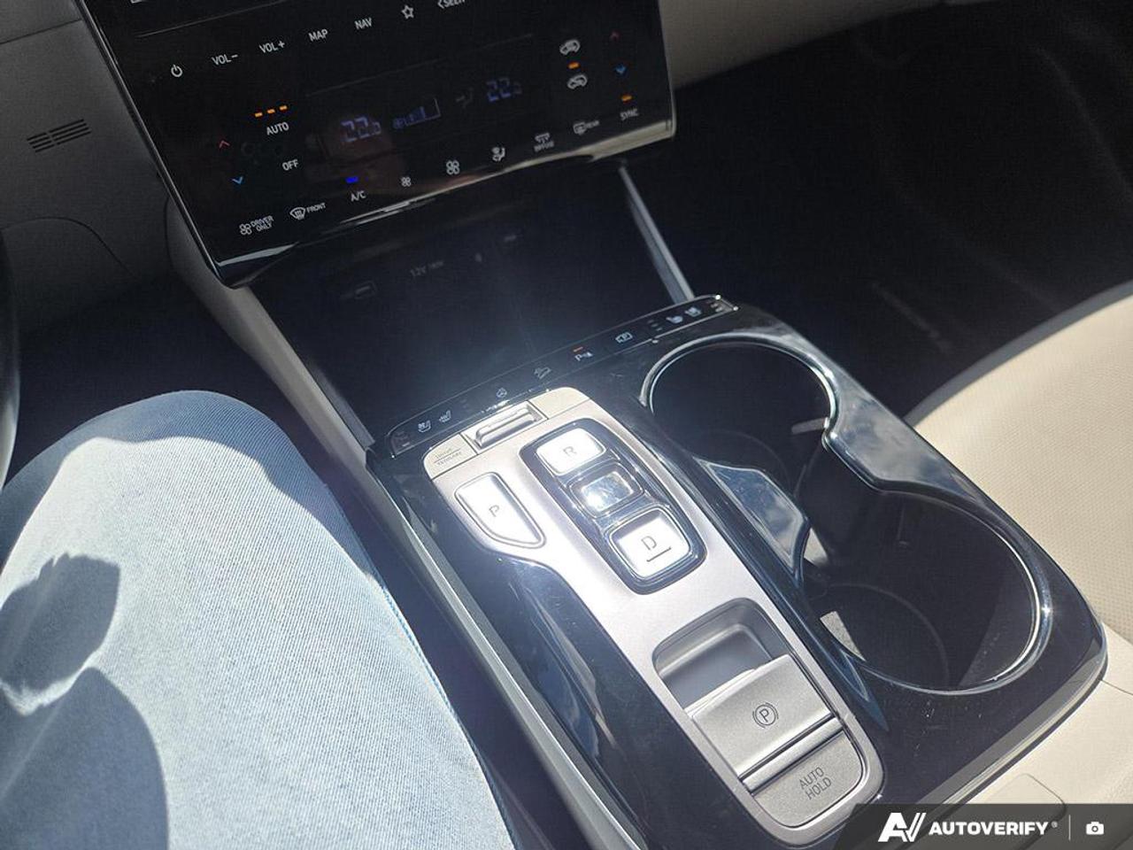 2023 Hyundai Tucson Hybrid Ultimate MOONROOF | ONE OWNER | LIGHT INTEIOR Photo