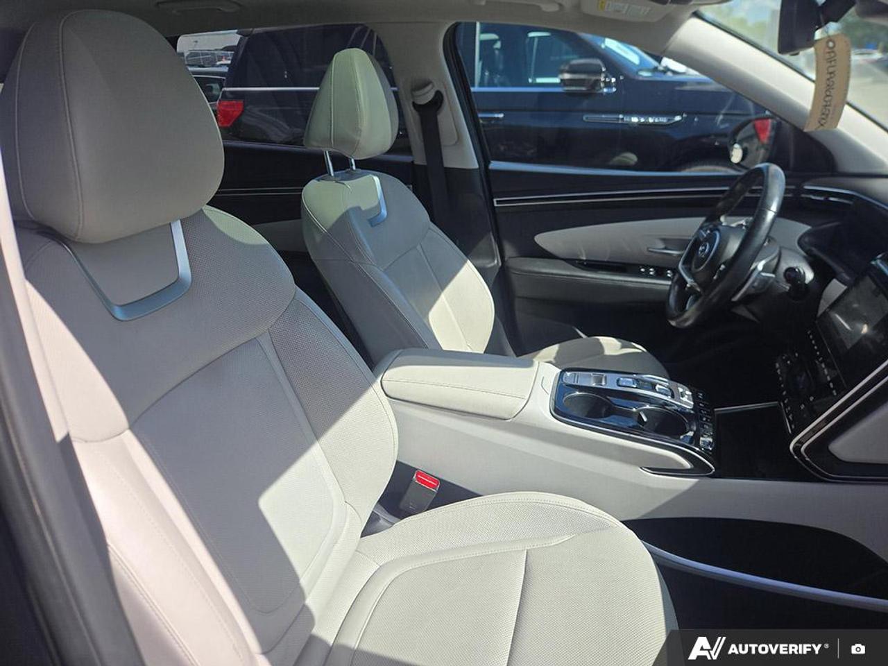 2023 Hyundai Tucson Hybrid Ultimate MOONROOF | ONE OWNER | LIGHT INTEIOR Photo