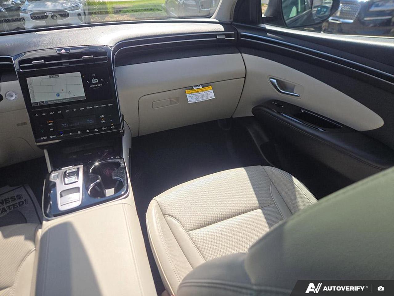 2023 Hyundai Tucson Hybrid Ultimate MOONROOF | ONE OWNER | LIGHT INTEIOR Photo