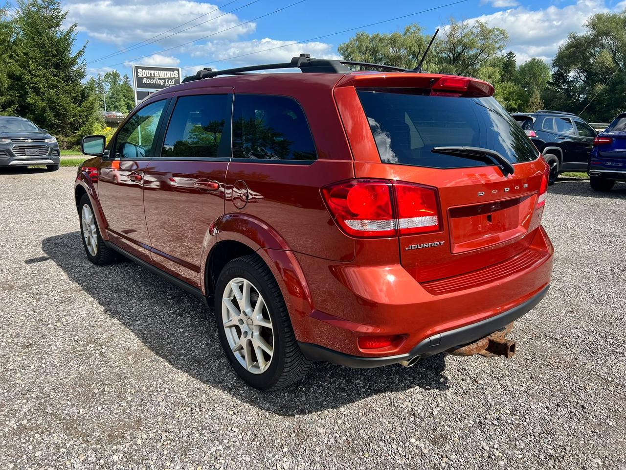 2013 Dodge Journey FWD 4dr SXT CERTIFIED Photo2
