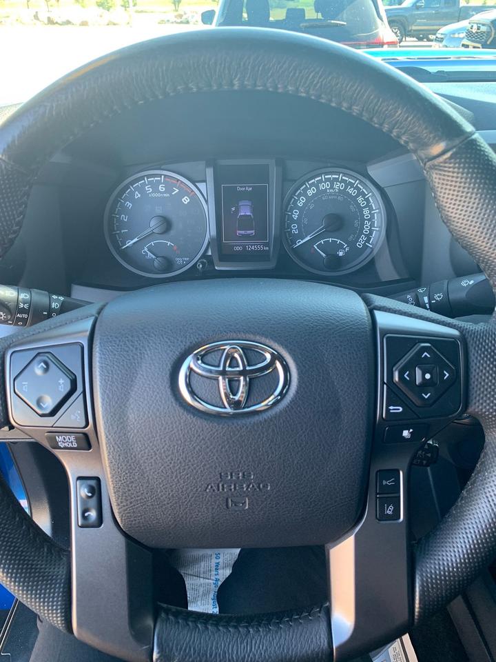 2018 Toyota Tacoma SR5 Photo