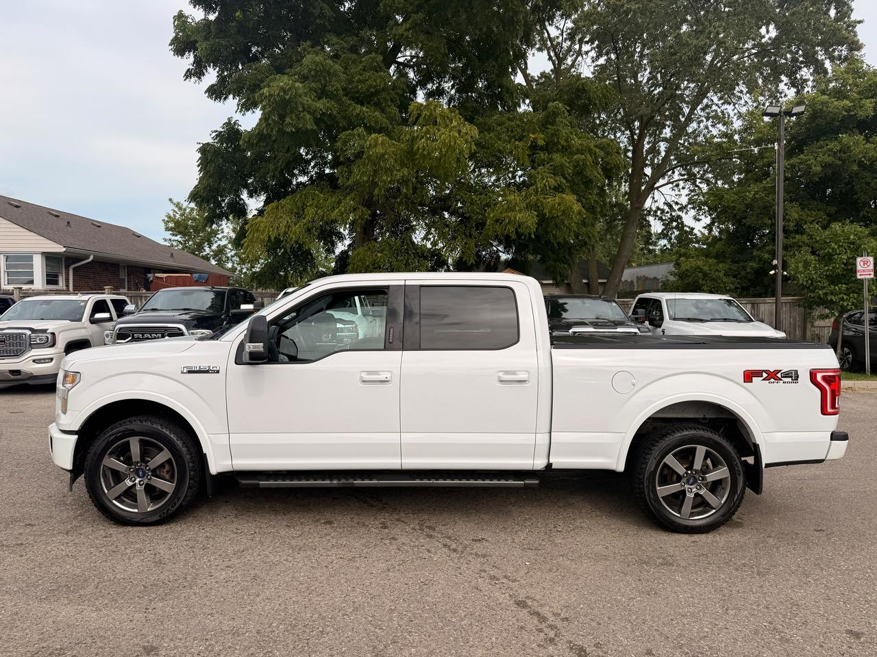 2017 Ford F-150 XLT | 5.0L V8 | Clean CARFAX Photo
