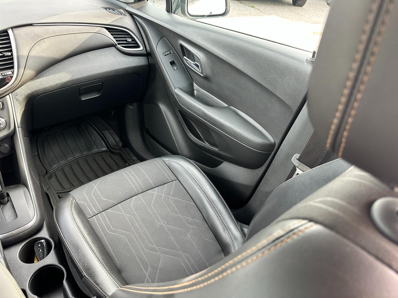 2018 Chevrolet Trax LT AWD Cloth BackupCam XM Bluetooth RemoteStart AC Photo