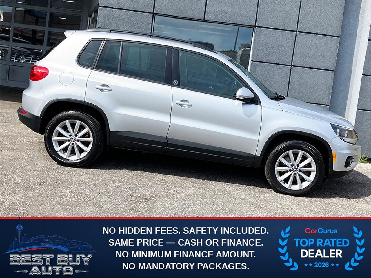 2017 Volkswagen Tiguan WOLSBURG|PANOROOF|ALLOY WHEELS - Photo #1