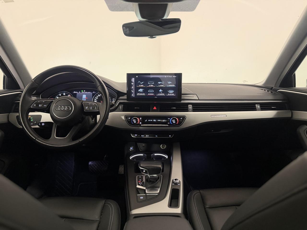2023 Audi A4 KOMFORT | WIRELESS CARPLAY | SUNROOF | LEATHER INT Photo