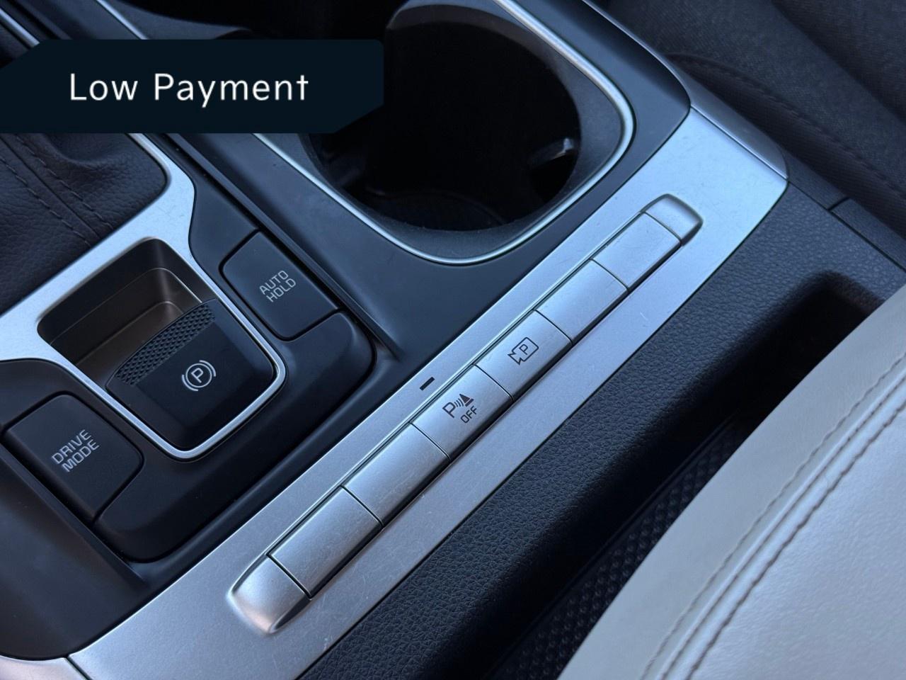 2023 Kia Carnival LX FWD Photo
