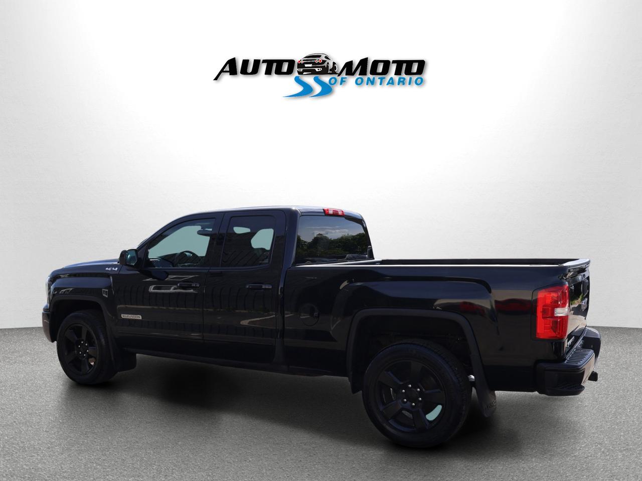 2018 GMC Sierra 1500 V8 ELEVATION CREW 4X4 CAMERA CRUISE ALLOYS Photo4