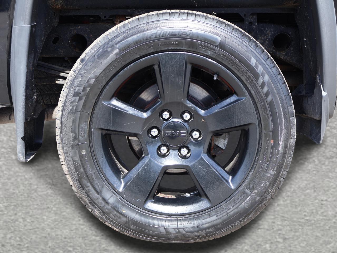2018 GMC Sierra 1500 V8 ELEVATION CREW 4X4 CAMERA CRUISE ALLOYS Photo
