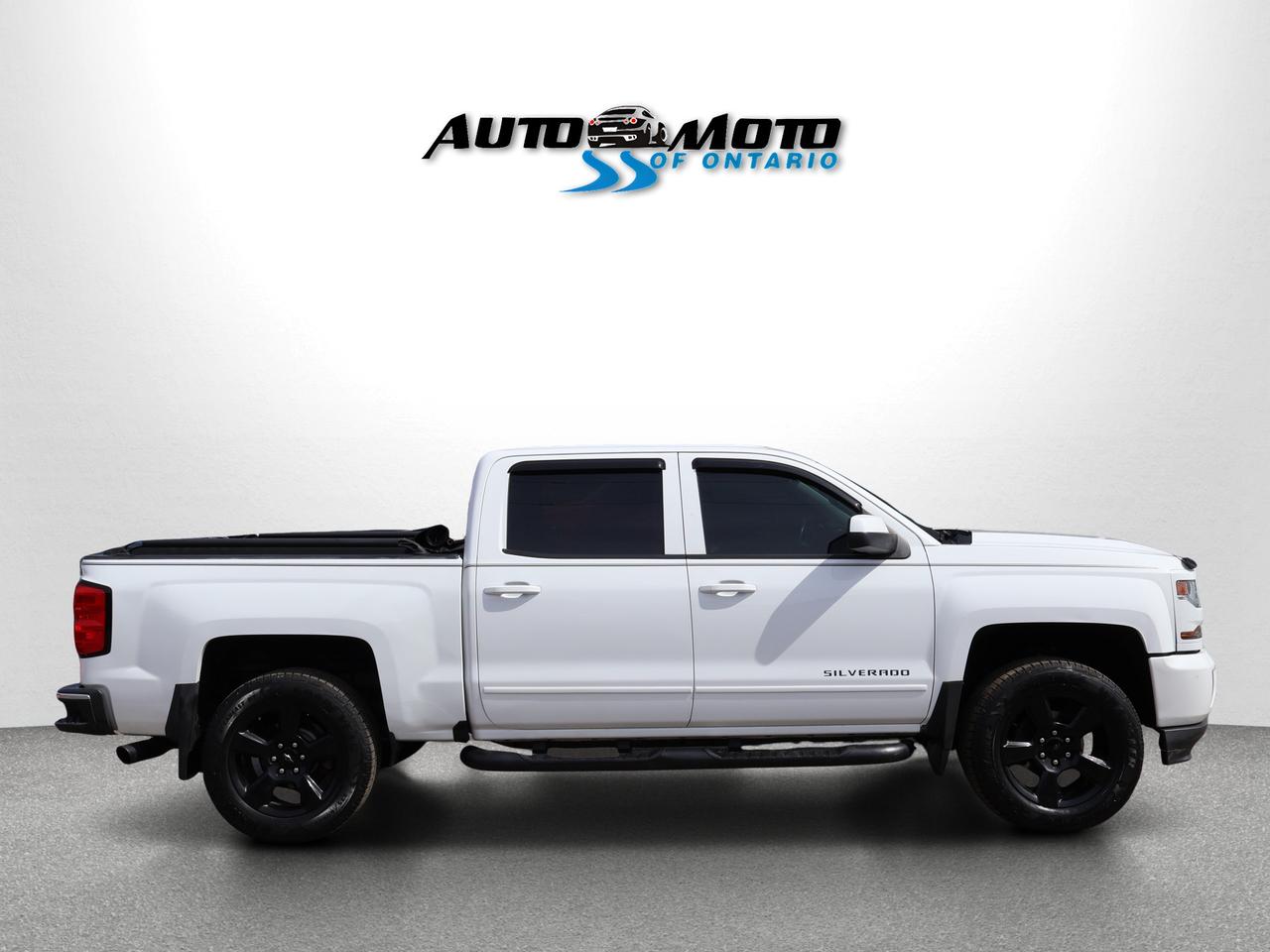 2018 Chevrolet Silverado 1500 V8 LT CREW CAB 4WD *ACCIDENT FREE*CHEVY MAINTAIN* CAMERA NAV BLUETOOTH HEATED SEATS CRUISE ALLOYS Photo