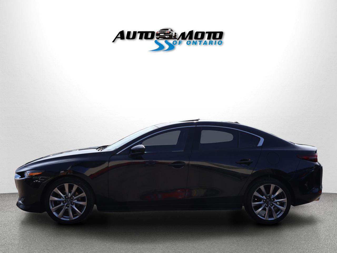 2020 Mazda MAZDA3 GT AWD *MAZDA MAINTAIN* CAMERA NAV BLUETOOTH LEATHER HEATED SEATS SUNROOF CRUISE ALLOYS Photo