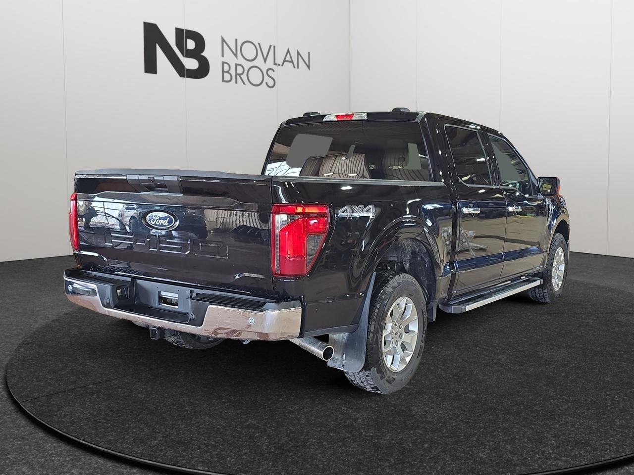 2025 Ford F-150 XLT Photo4
