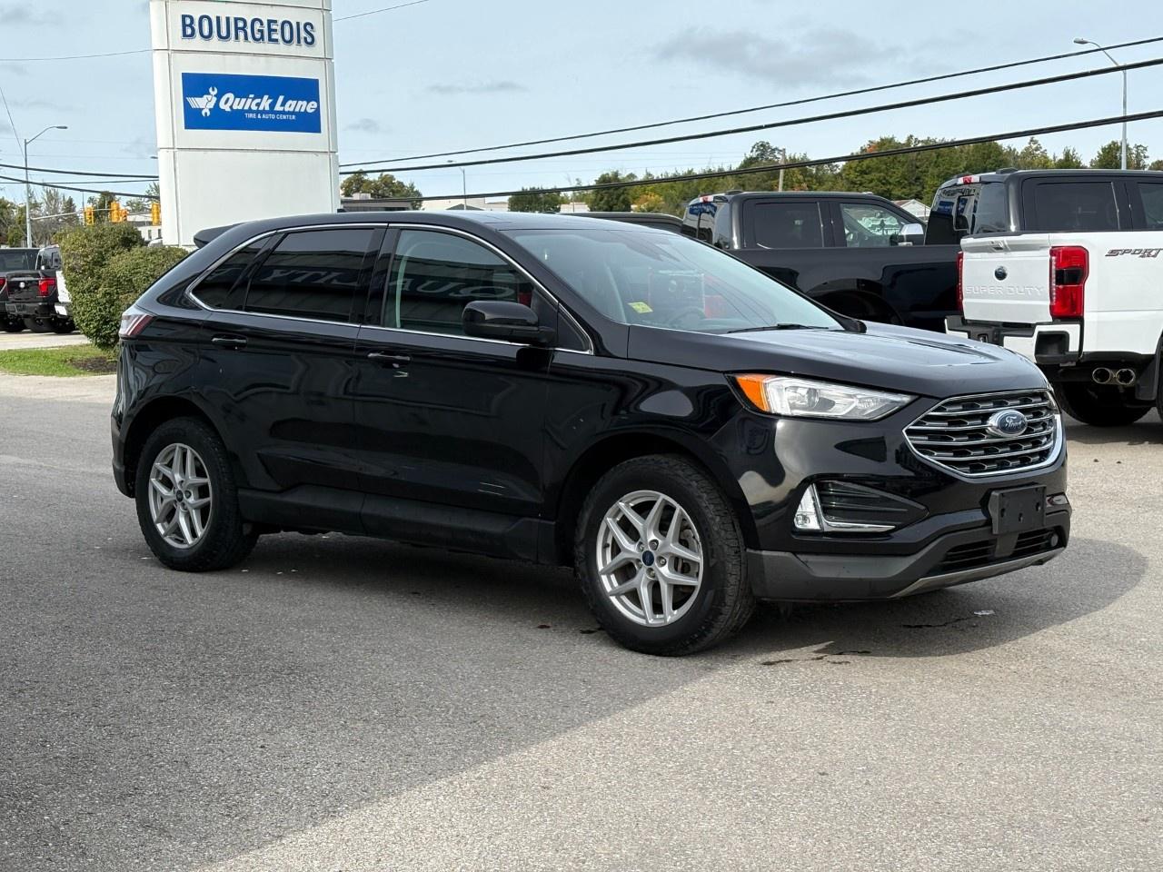 2021 Ford Edge SEL AWD Photo4