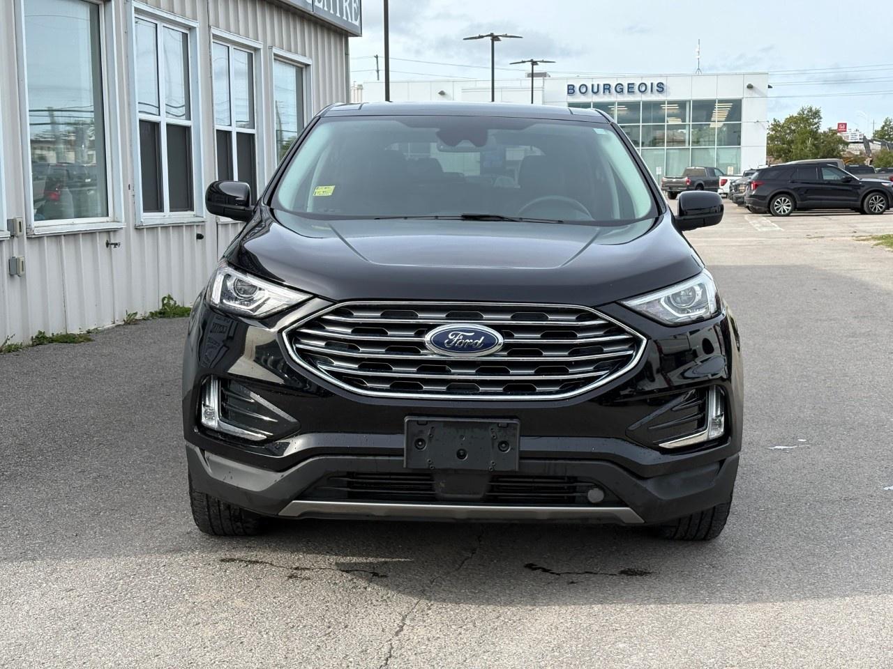 2021 Ford Edge SEL AWD Photo