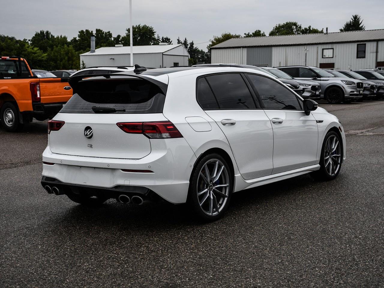2024 Volkswagen Golf R Manual Photo