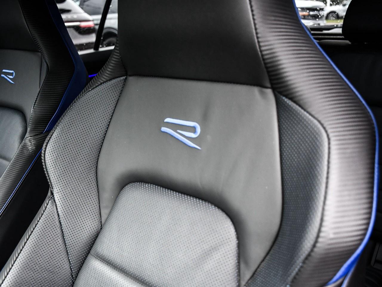 2024 Volkswagen Golf R Manual Photo