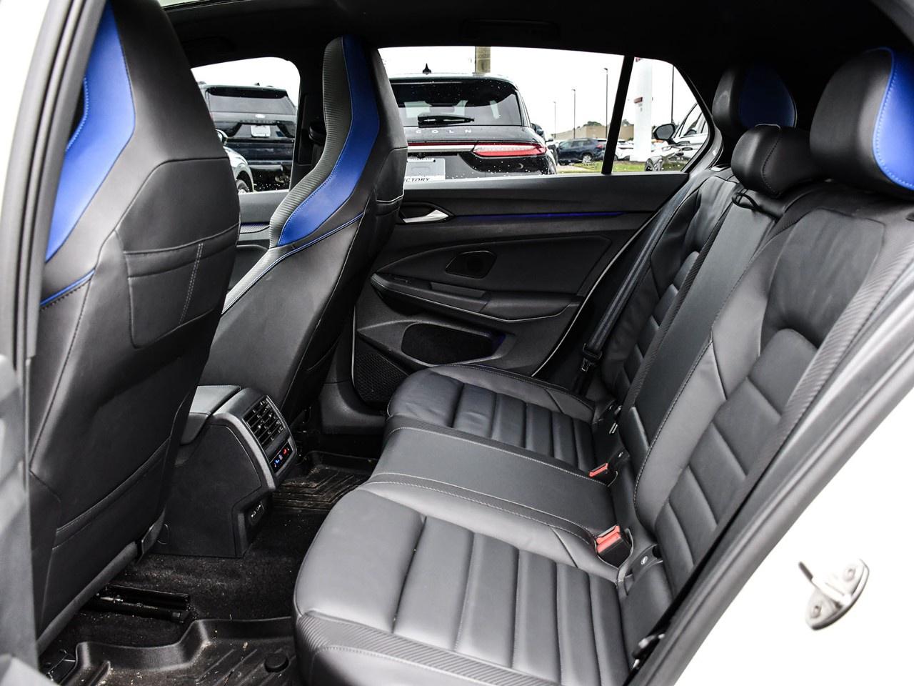 2024 Volkswagen Golf R Manual Photo