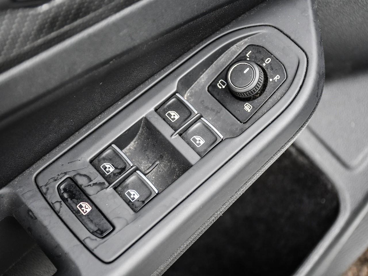 2024 Volkswagen Golf R Manual Photo