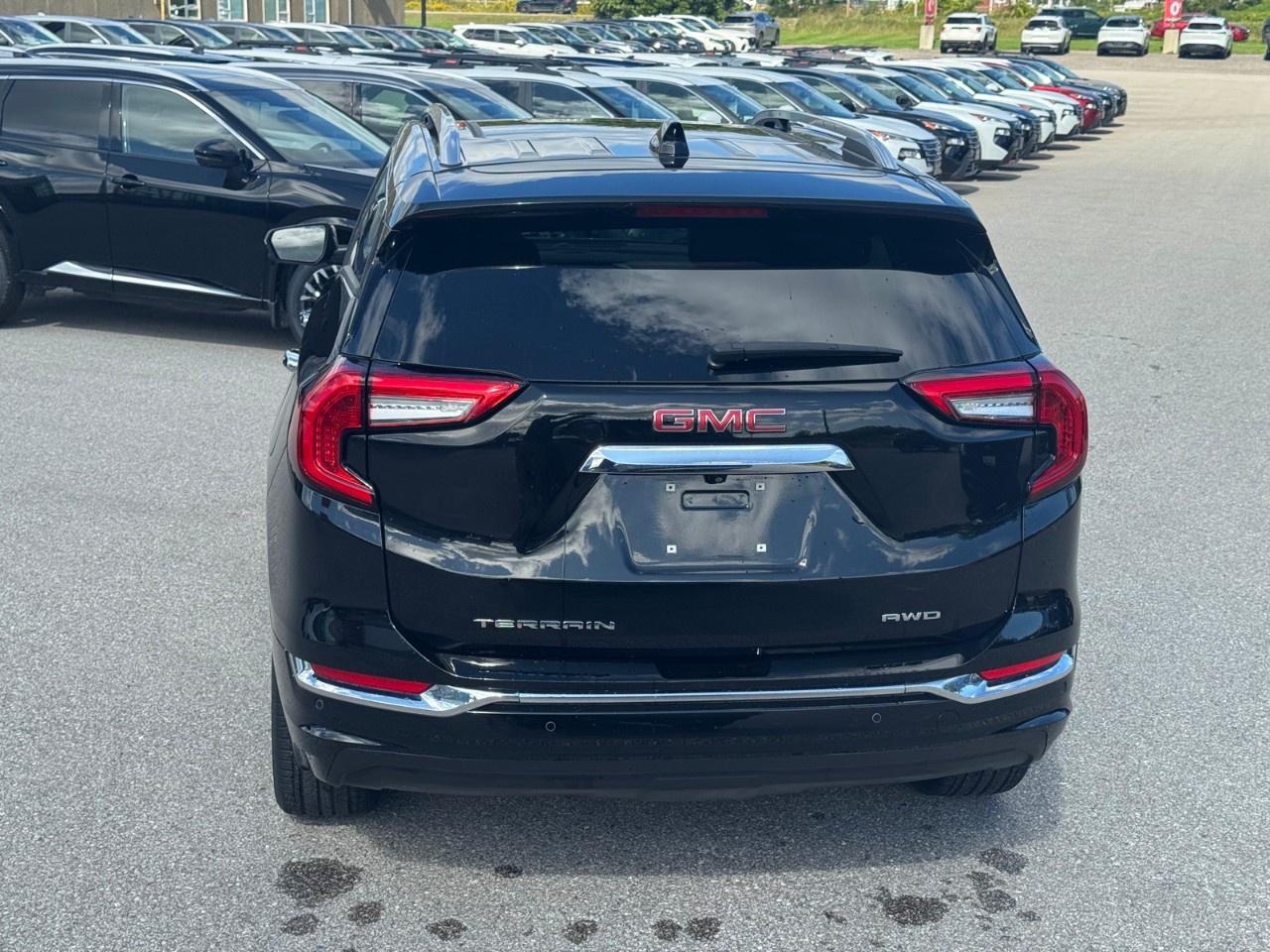 2024 GMC Terrain AWD Denali Photo